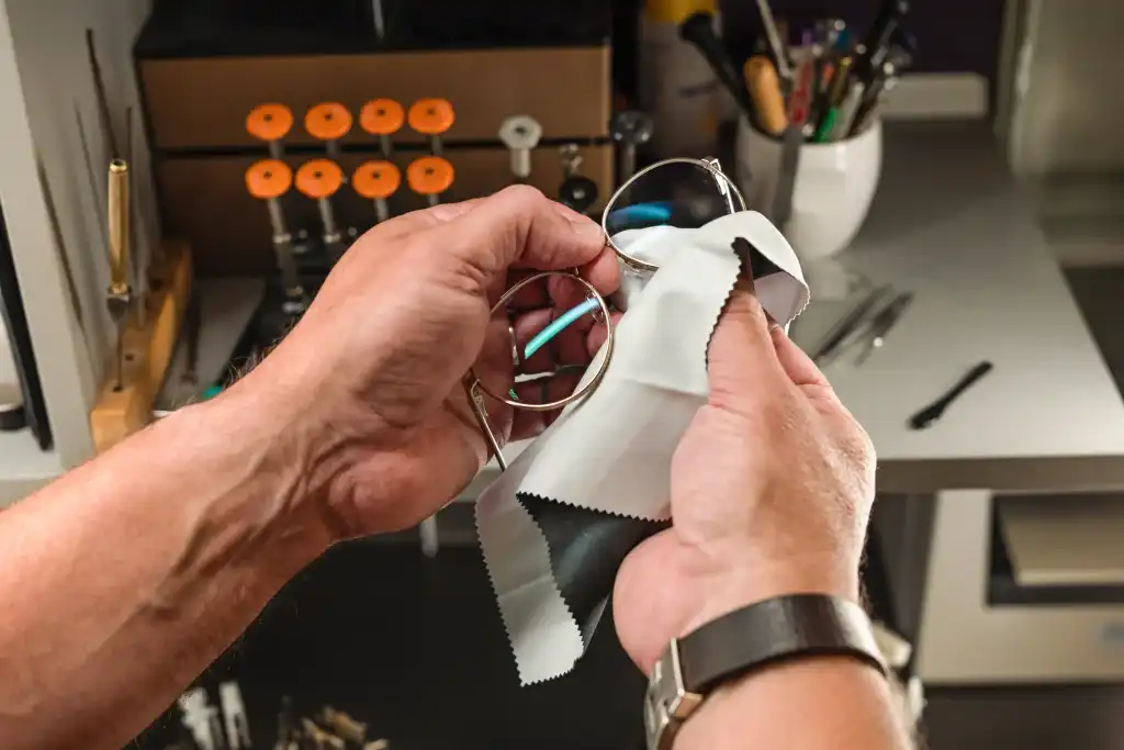 assistenza occhiali Bologna