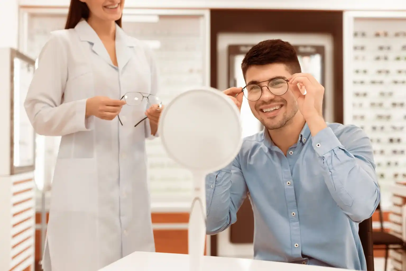 assistenza scelta montatura occhiali a bologna