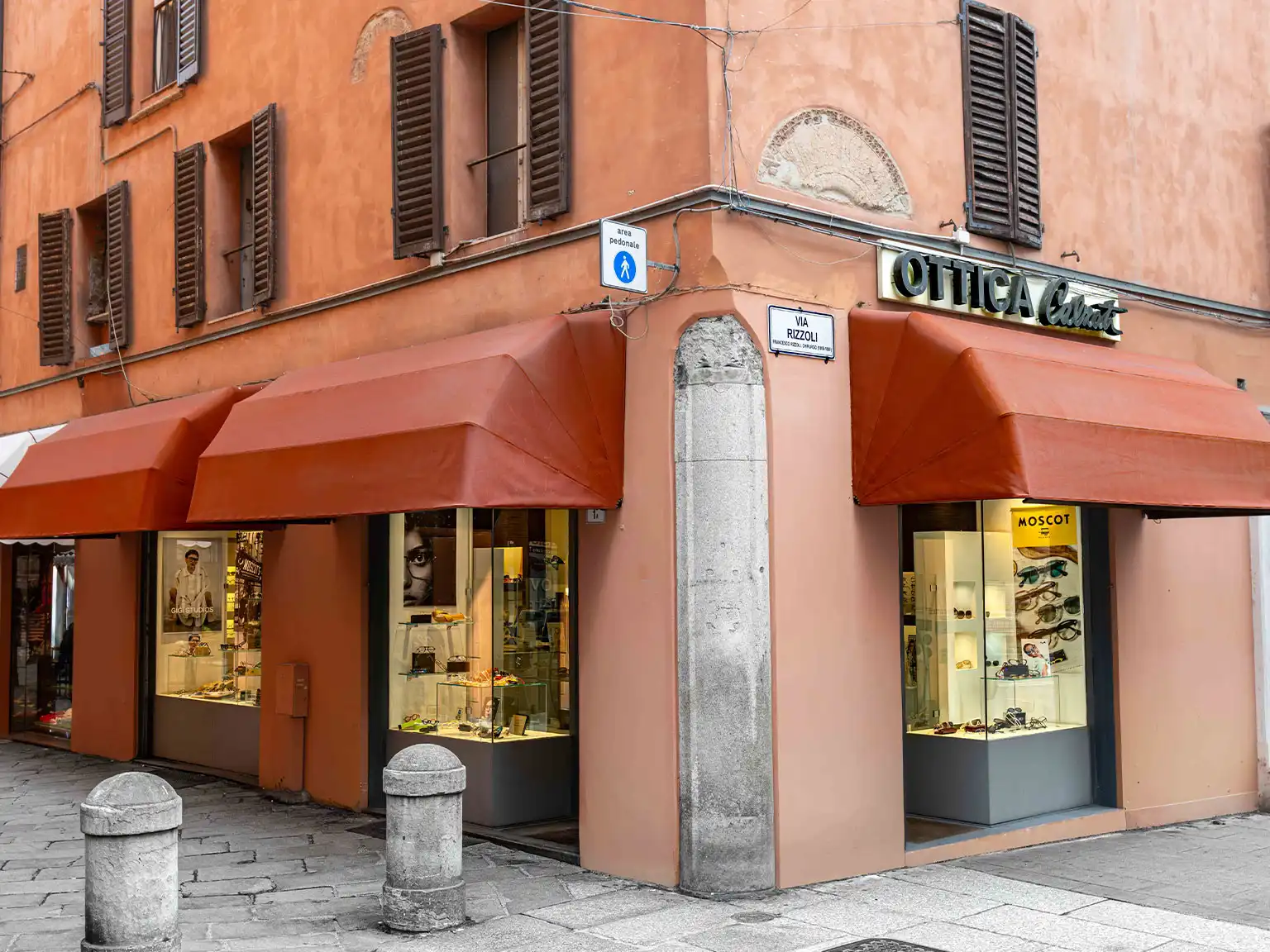 negozio ottica via rizzoli bologna
