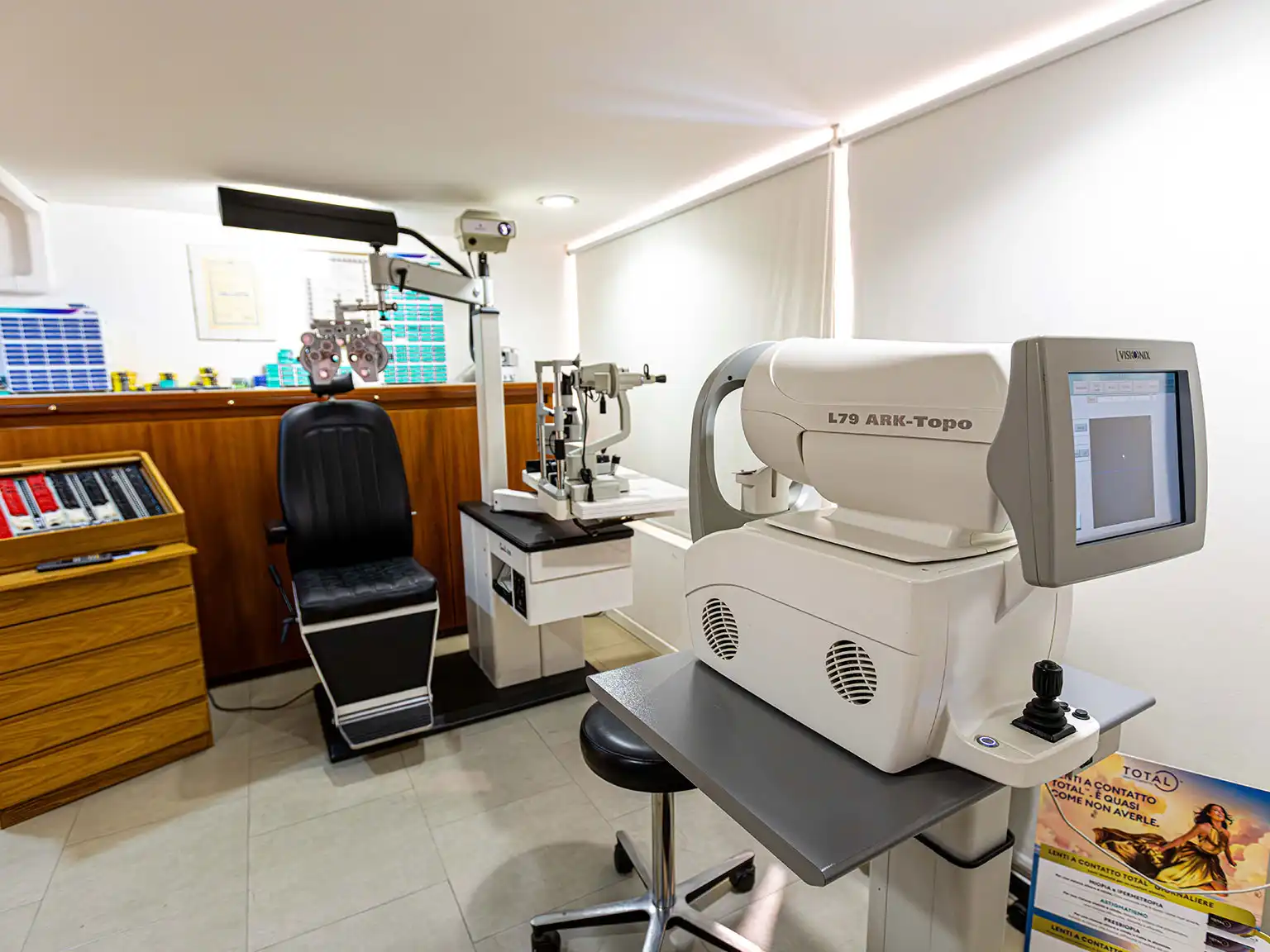 ottica calzati via rizzoli bologna