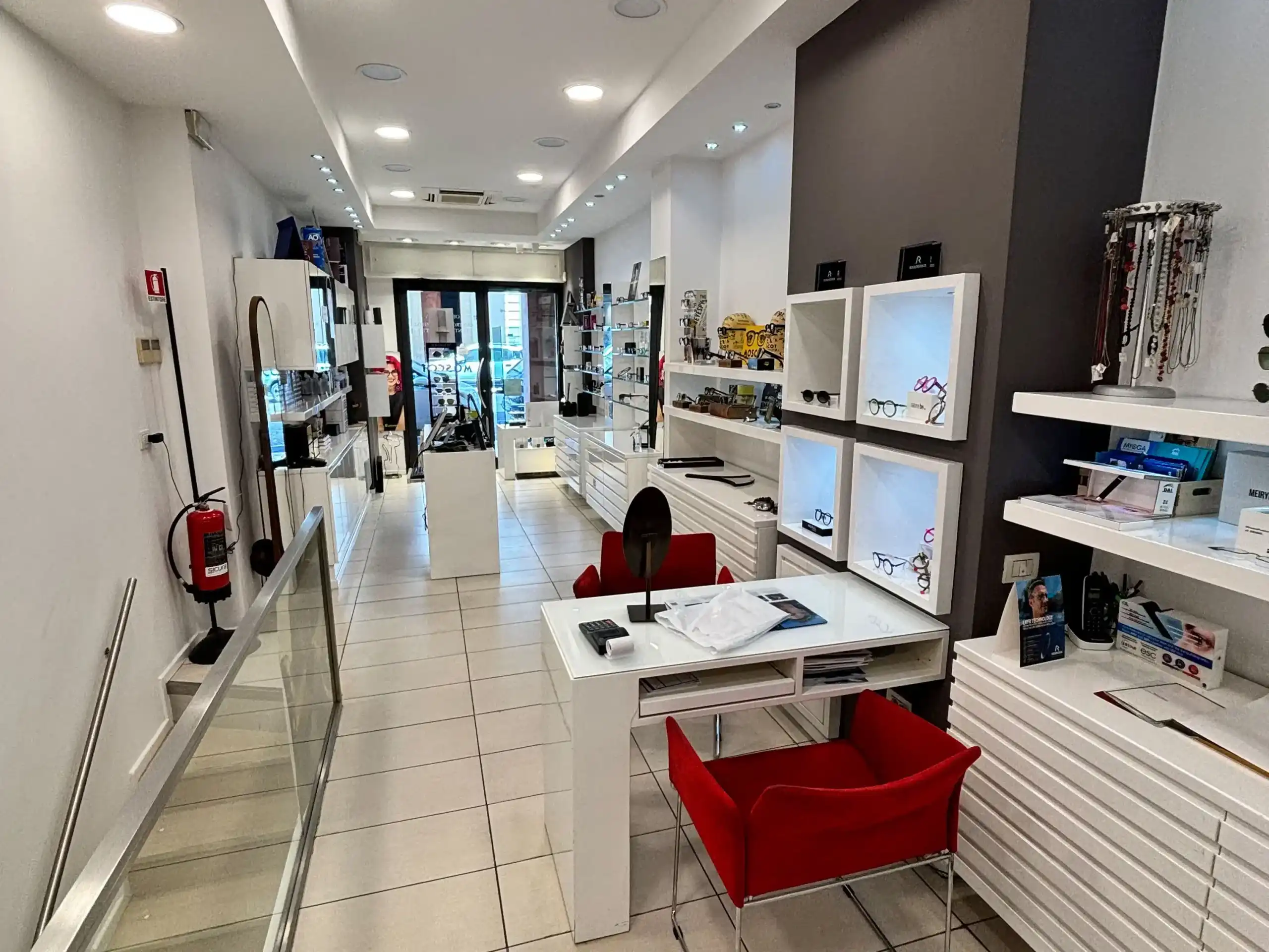 ottica calzati d'azeglio bologna