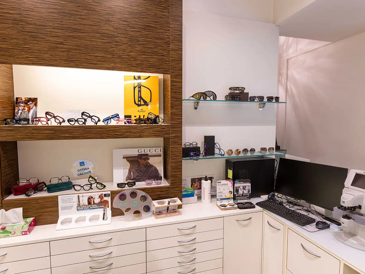 ottica calzati via rizzoli bologna