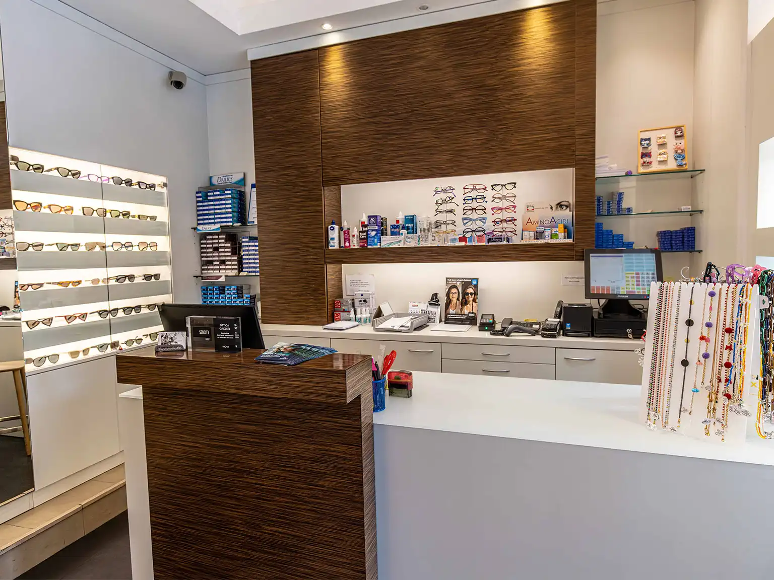 ottica calzati via rizzoli bologna