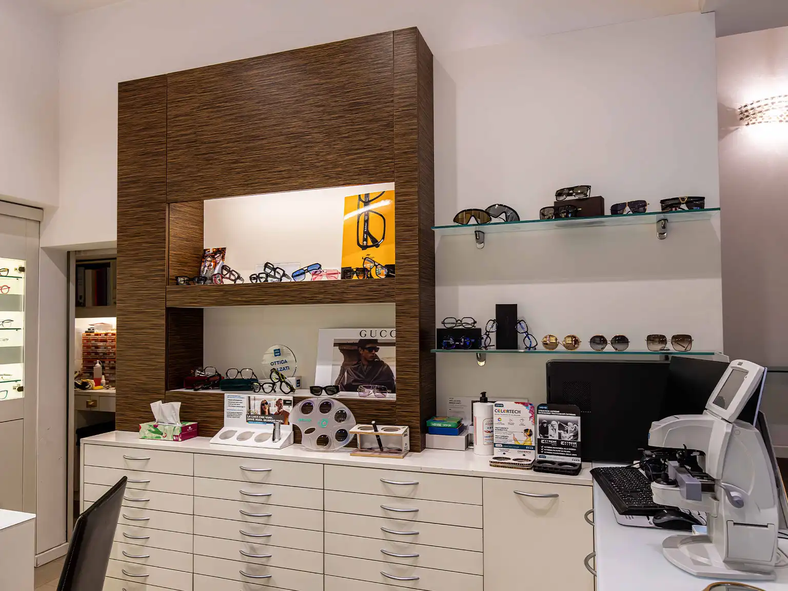 ottica calzati via rizzoli bologna