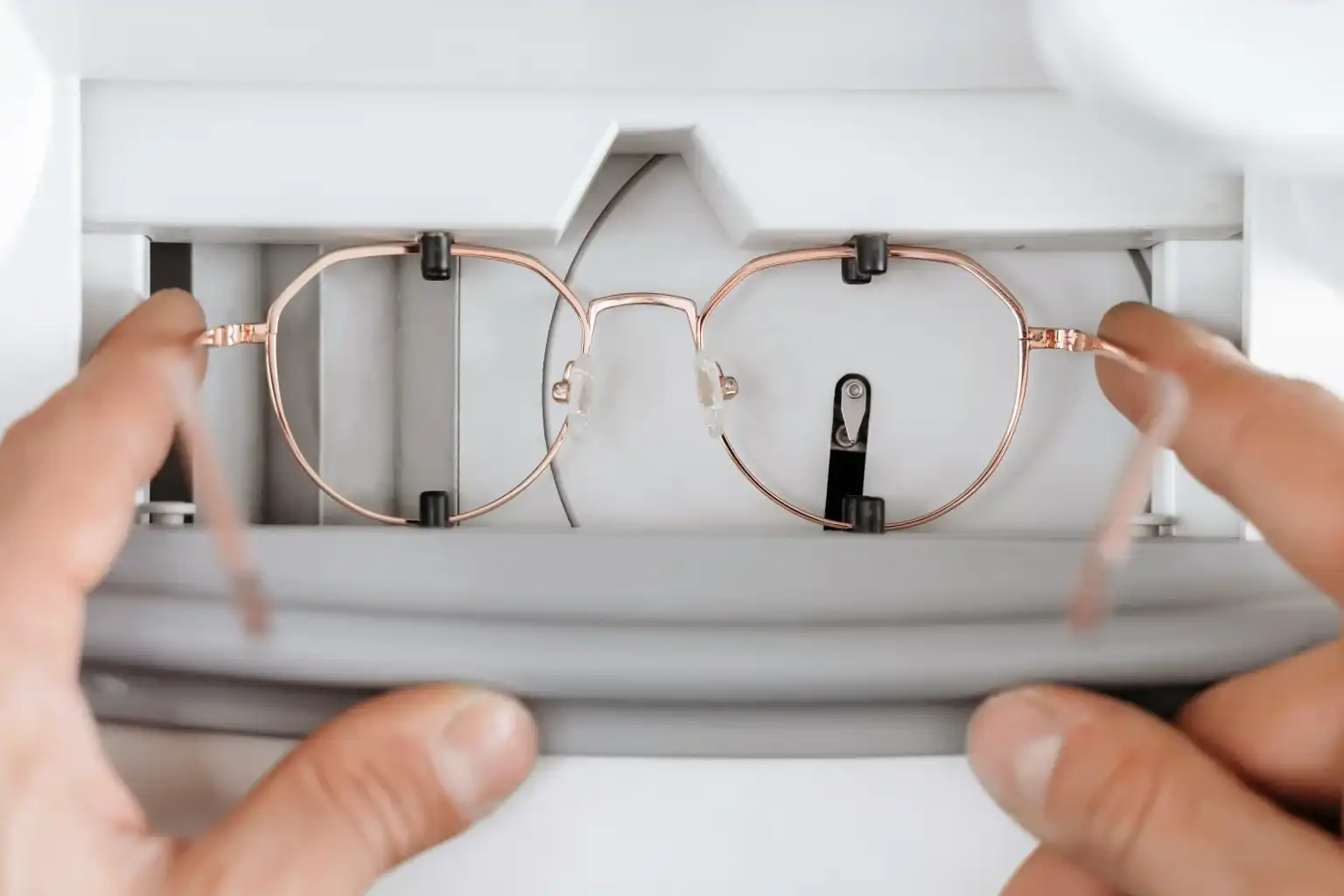 regolazione occhiali a bologna